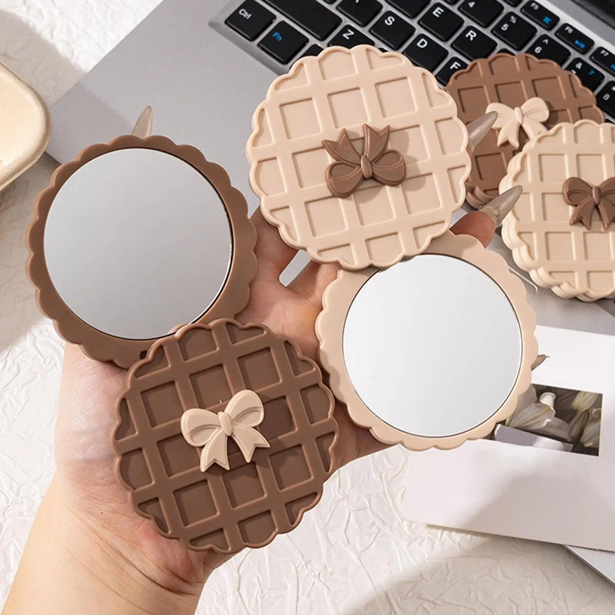 Cozy Waffle Pocket Mirror – Aesthetic Travel Compact Mirror