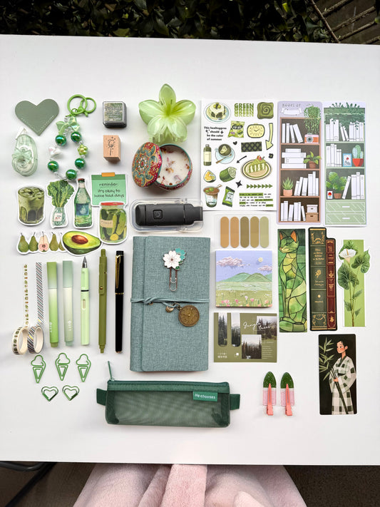 🌿Green Bookish Bundle | Cozy Reading & Journaling Gift by Solara & Bundles