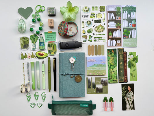 🌿Green Bookish Bundle | Cozy Reading & Journaling Gift by Solara & Bundles